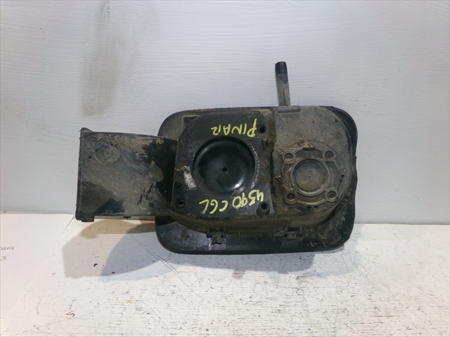 8200073451 Carcasa del tubo de llenado del tanque de combustible  comprar en Reus