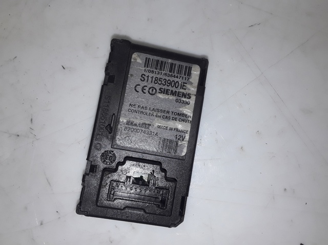 8200074331A RENAULT Bombín de arranque comprar Bilbao