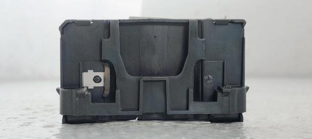 8200074331A Cerradura de encendido  disponible Málaga