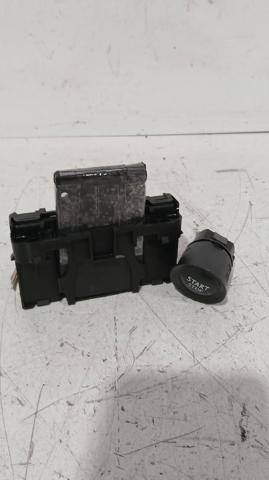 8200074331A RENAULT Bombín de arranque comprar Madrid