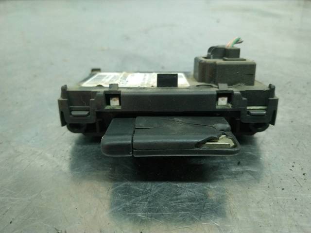 8200074331A Renault (RVI)