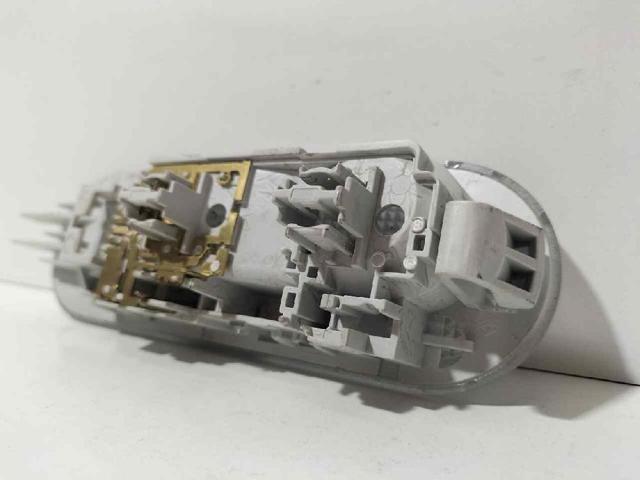 8200074362 Luz interior trasera  en stock Castellón