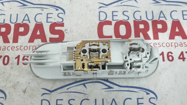 8200074362 Luz interior trasera  disponible Burgos