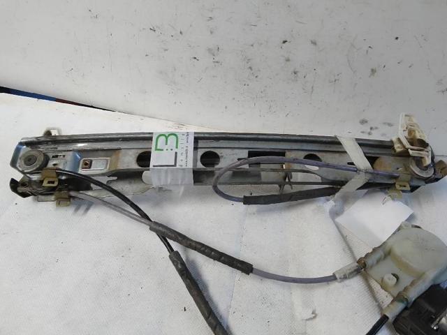 RENAULT 8200075940 Mecanismo de elevalunas de la puerta delantera izquierda  comprar en Murcia