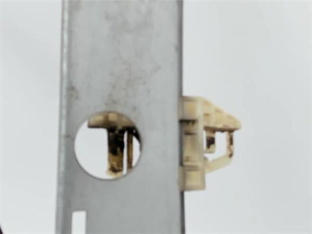 8200075940 RENAULT Mecanismo de elevalunas de la puerta delantera izquierda  disponible Ourense