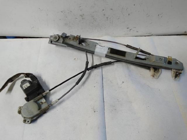 RENAULT 8200075940 Mecanismo de elevalunas delantero izquierdo  en stock Salamanca