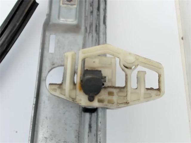 RENAULT 8200075940 Mecanismo de elevalunas delantero izquierdo comprar Tarragona
