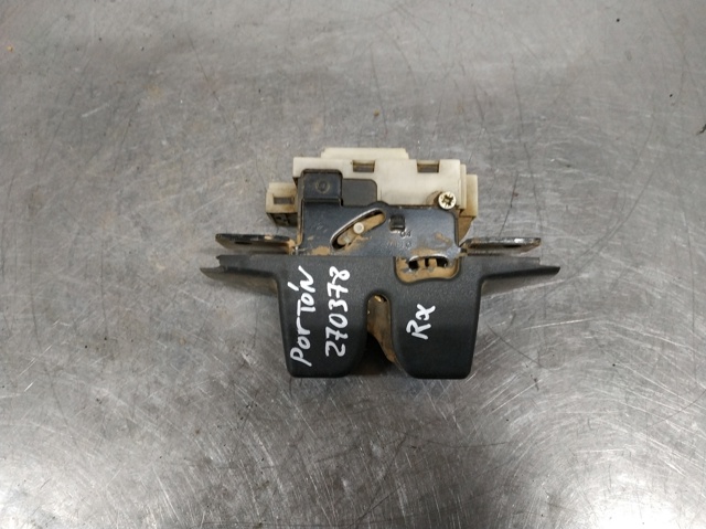Cerradura de maletero 8200076240 RENAULT