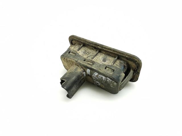 8200076256 Botón de accionamiento del cierre de la tapa del maletero (puerta trasera 3/5)  disponible Málaga