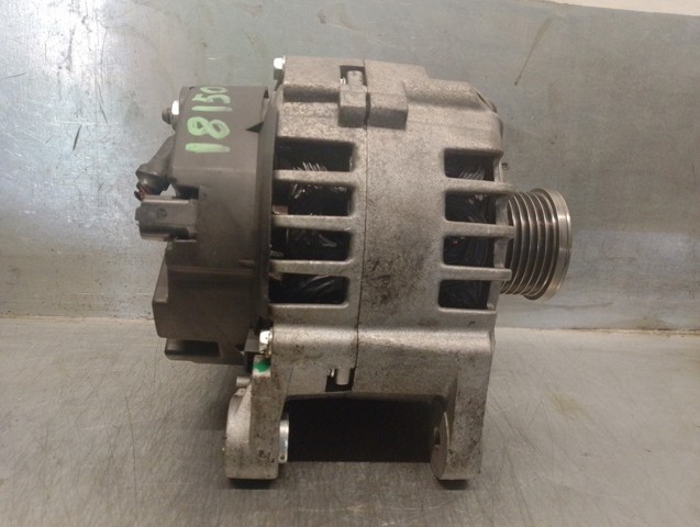 RENAULT 8200086130 Alternador  disponible Valladolid