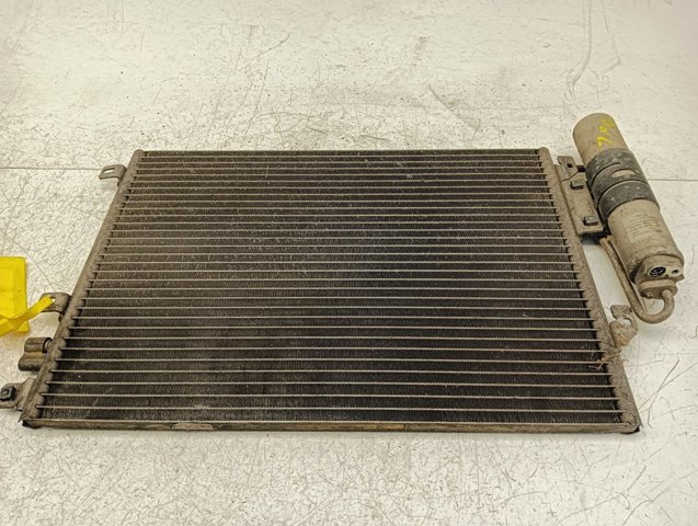 8200086193 RENAULT Condensador aire acondicionado  en stock Córdoba