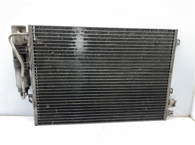 Condensador / radiador  aire acondicionado para renault clio ii 1.2 (bb0a, bb0f, bb10, bb1k, bb28, bb2d, bb2h, cb0a,... d7f726 8200086193