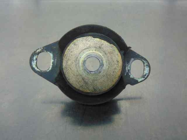 RENAULT 8200089697 Soporte izquierdo del motor  comprar en Murcia
