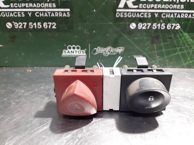Boton de luz de emergencía Renault Megane II desde 29,04 €