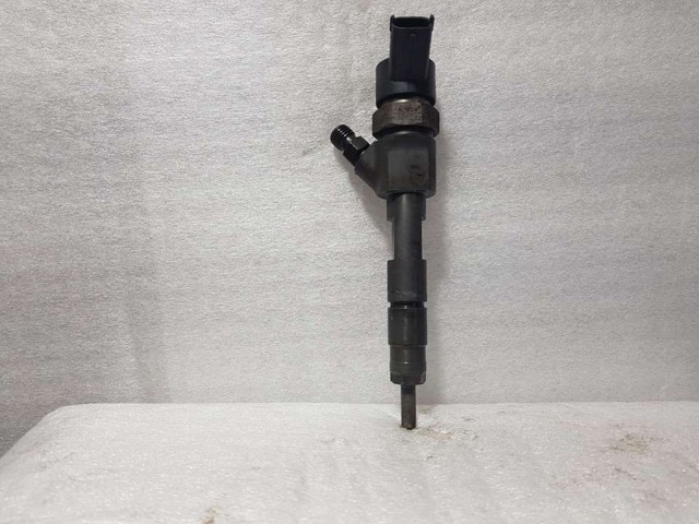 RENAULT 8200100272 Inyector de combustible  comprar en Albacete