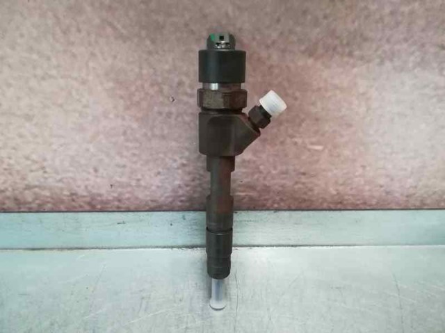 8200100272 RENAULT Inyector  en stock Huelva