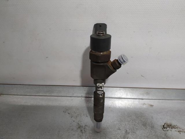 8200100272 Inyector de combustible  comprar en Zaragoza