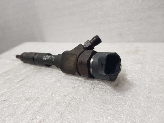 8200100272 RENAULT Inyector  en stock Córdoba