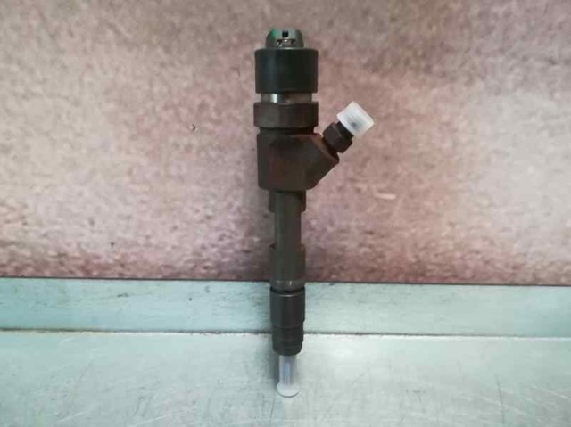 8200100272 RENAULT Inyector de combustible  disponible Alicante
