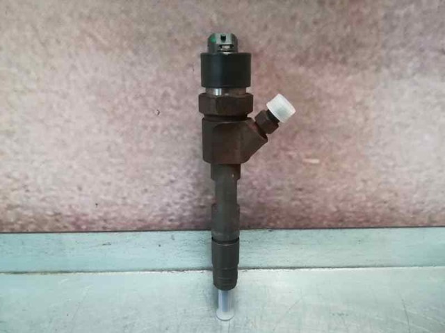 RENAULT 8200100272 Inyector de combustible  comprar en Ponferrada