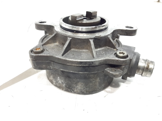 RENAULT 8200102535 Bomba de vacío comprar Pamplona