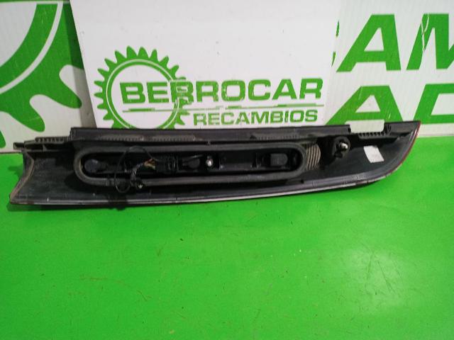 RENAULT 8200103284 Piloto trasero izquierdo comprar Tarragona