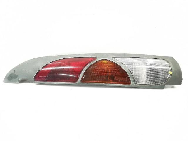 8200103292 RENAULT Piloto trasero derecho  comprar en Lleida