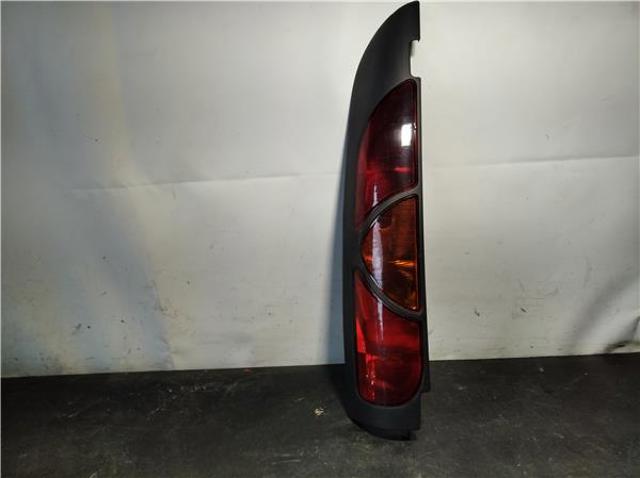 8200103292 RENAULT Piloto trasero derecho  disponible Ourense
