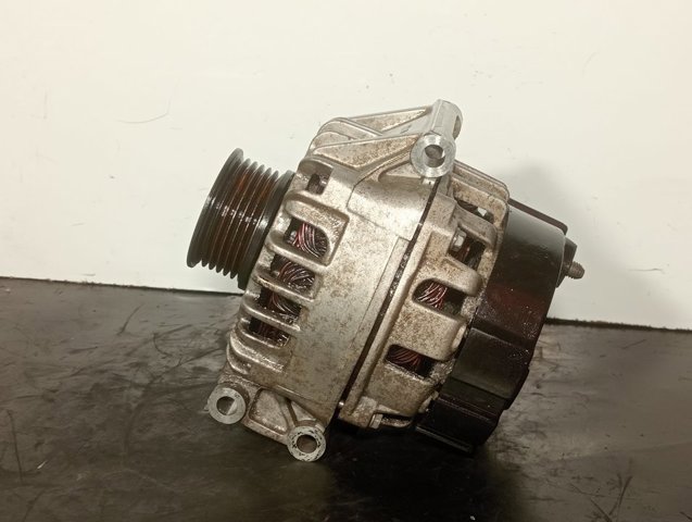 8200103744 RENAULT Alternador comprar Madrid