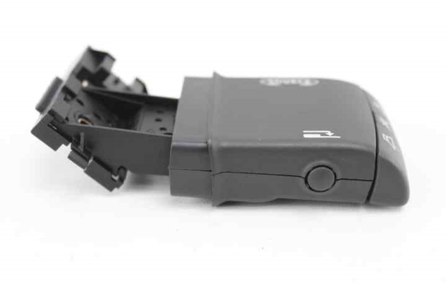 8200103769 RENAULT Interruptor de la columna de dirección para control de audio  comprar en Oviedo