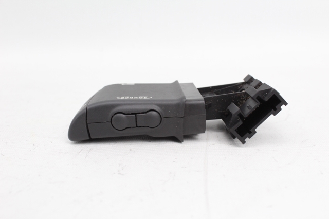 8200103769 RENAULT Interruptor de la columna de dirección para control de audio comprar Alcalá