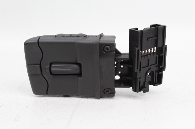 RENAULT 8200103769 Interruptor de la columna de dirección para control de audio comprar Pamplona