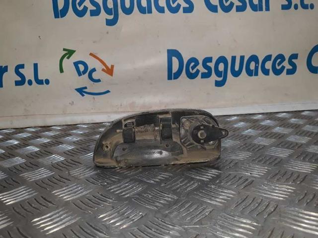 8200107368 RENAULT Manija exterior derecha de puerta delantera  en stock Gandía