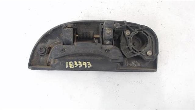 RENAULT 8200107368 Manija exterior derecha de puerta delantera  en stock Terrassa