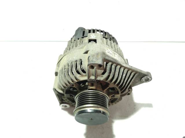 8200107686 RENAULT Alternador  comprar en Jaén