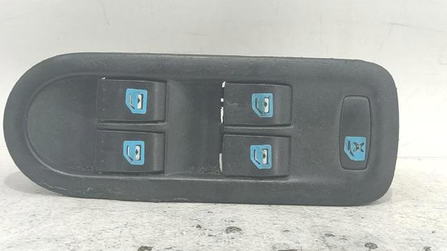 8200107772 RENAULT Unidad de control de elevalunas delantera izquierda  comprar en Jaén