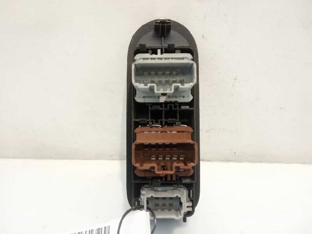 RENAULT 8200107772 Interruptor de elevalunas delantera izquierda comprar Pamplona