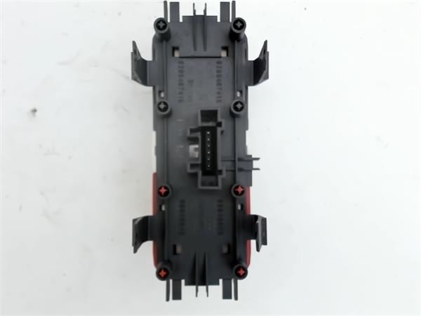 8200107808 Boton de luz de emergencía  en stock Sabadell