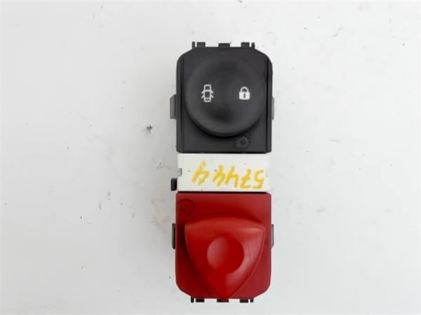 8200107808 Boton de luz de emergencía  en stock Sabadell