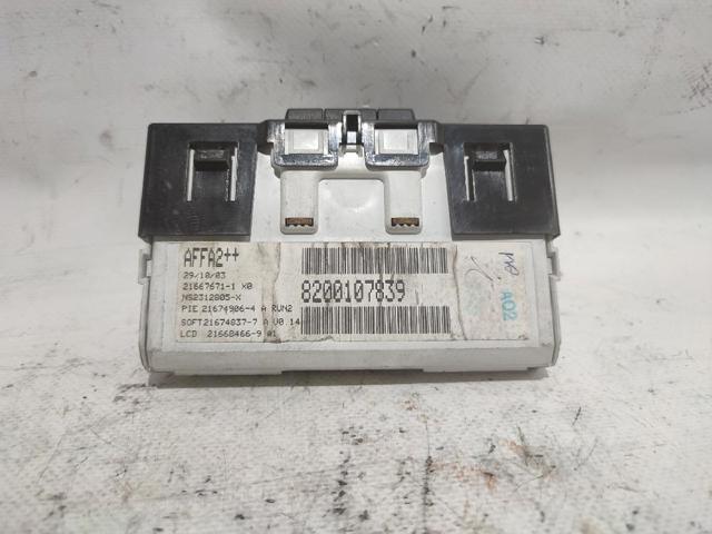 8200107839 Pantalla  en stock Castellón