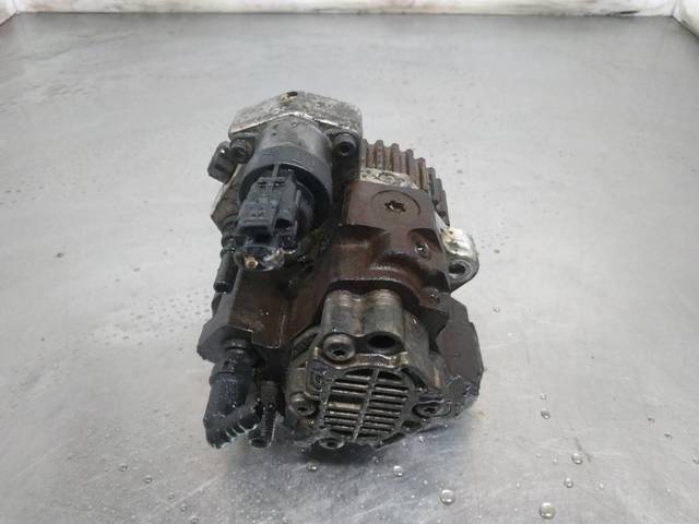 8200108225 Renault (RVI)