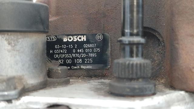 RENAULT 8200108225 Bomba inyectora comprar Tarragona