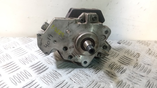 8200108225 Renault (RVI)