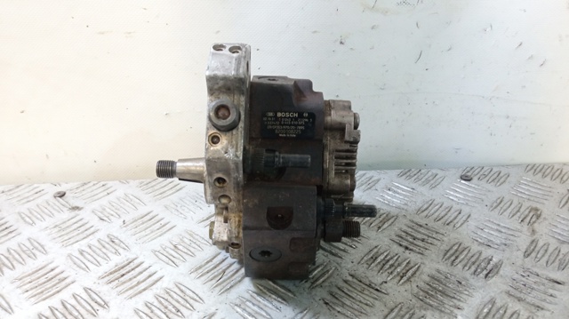 RENAULT 8200108225 Bomba de alta presión de combustible  comprar en Albacete
