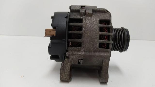 8200112065 RENAULT Alternador comprar Madrid