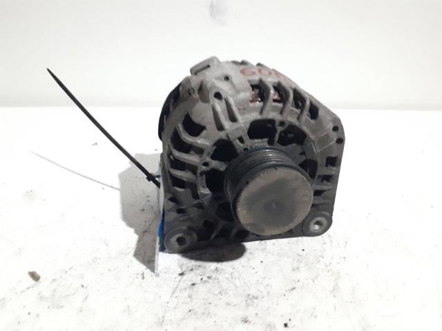 8200112065 Alternador  disponible Utrera