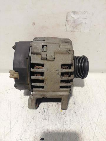 RENAULT 8200112065 Alternador  disponible Valladolid