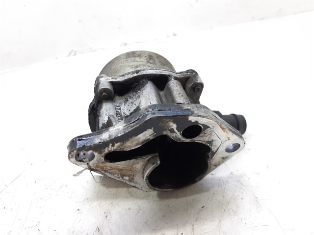 8200113585 NISSAN Bomba de vacío  comprar en Jaén
