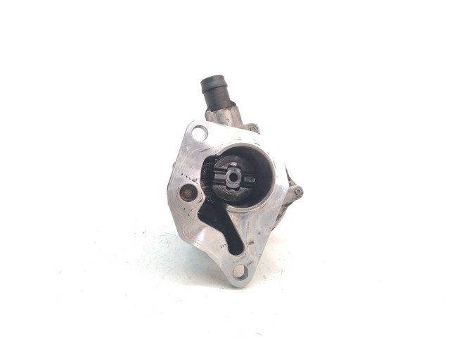 8200113585 NISSAN Bomba de vacío comprar Alcalá