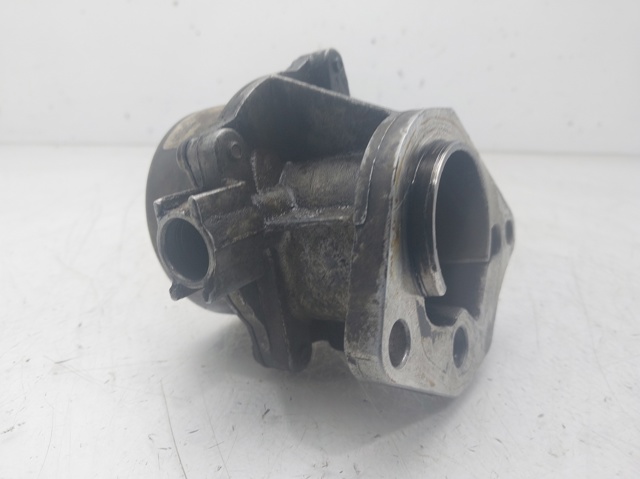 8200113585 Renault (RVI)